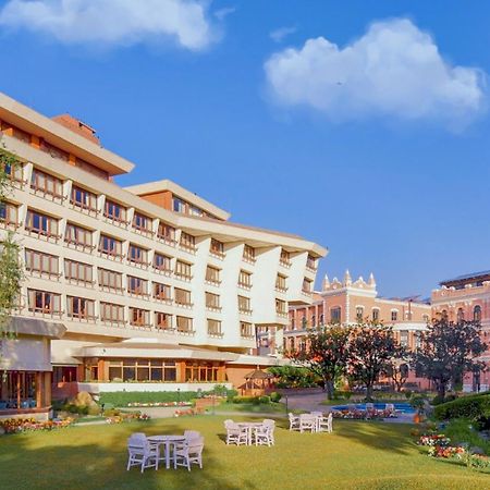 Hotel Yak & Yeti Catmandu Exterior foto